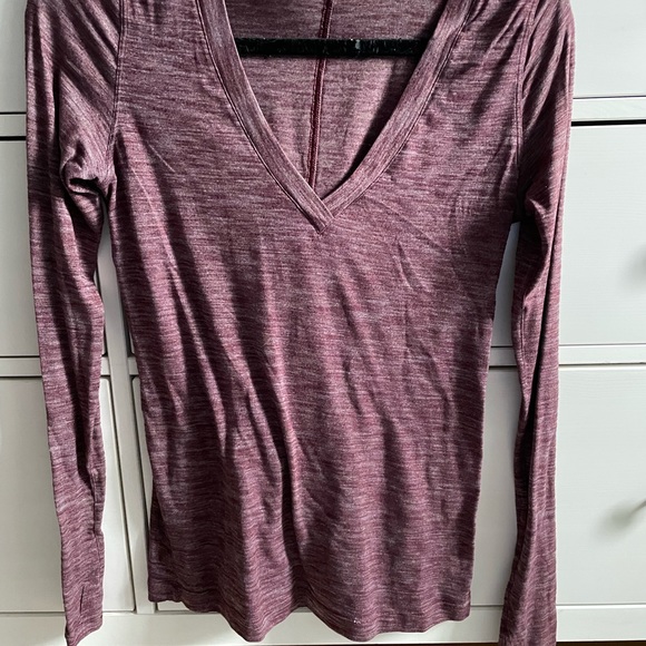 Lululemon Long Sleeve - Picture 1 of 2